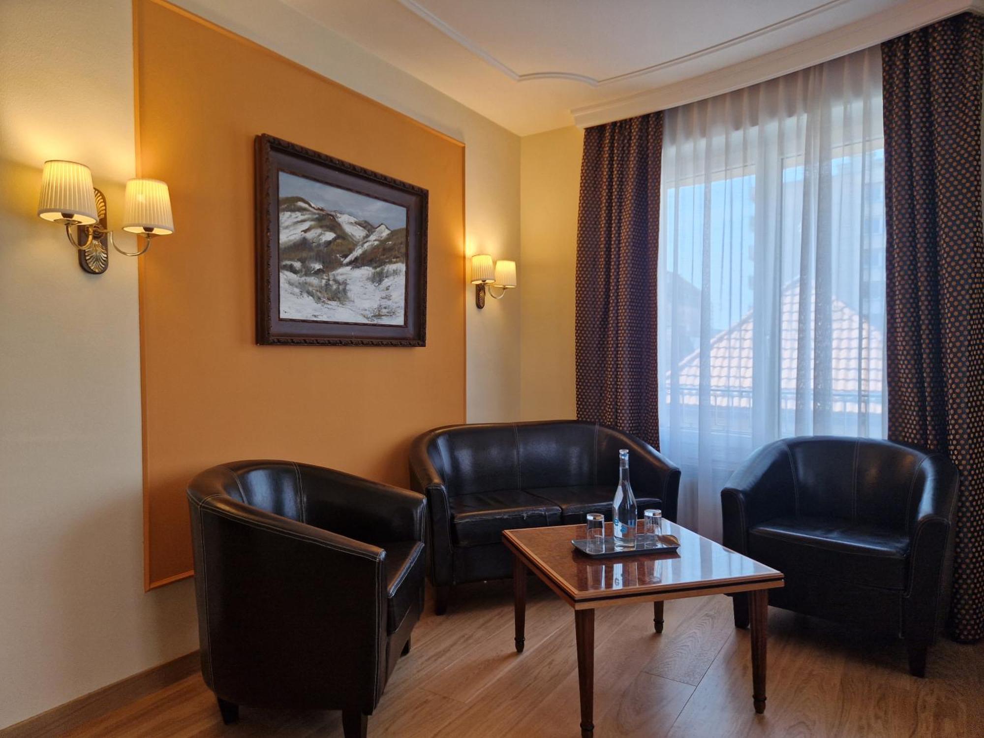 Hotel Athmos La Chaux De Fonds Kültér fotó