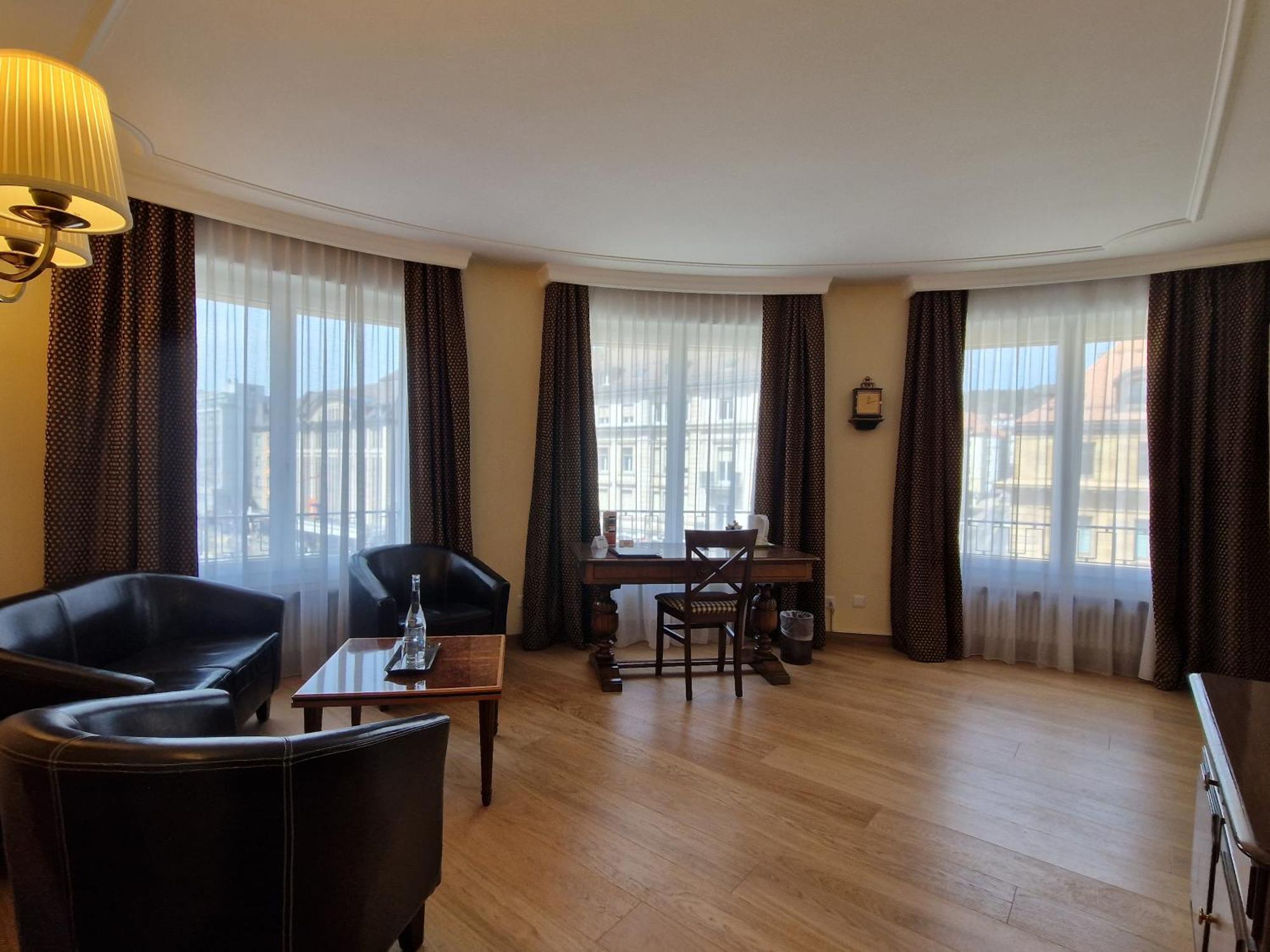 Hotel Athmos La Chaux De Fonds Szoba fotó