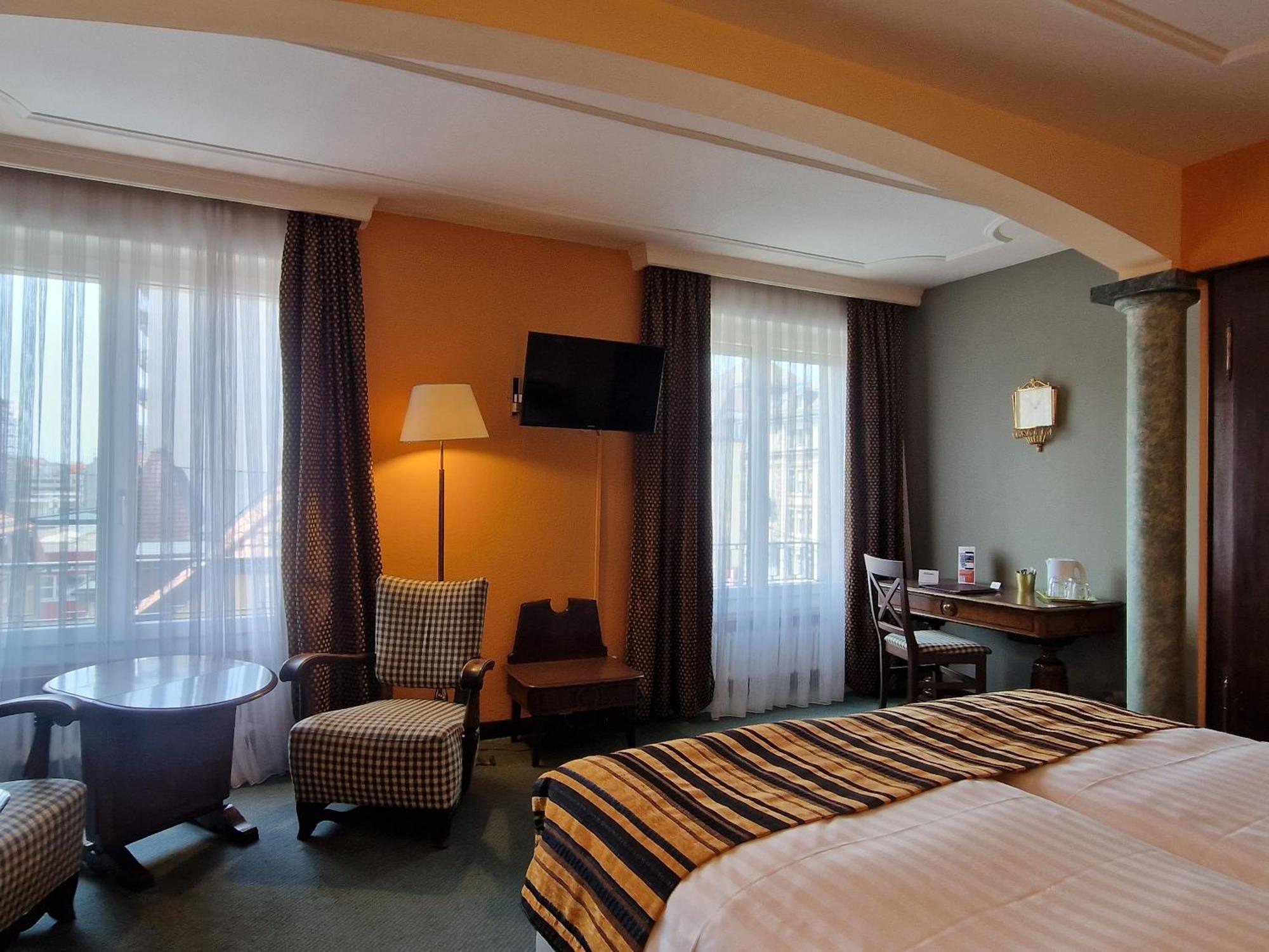 Hotel Athmos La Chaux De Fonds Kültér fotó